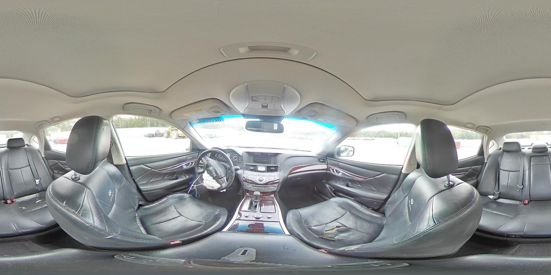 2011 INFINITI M37