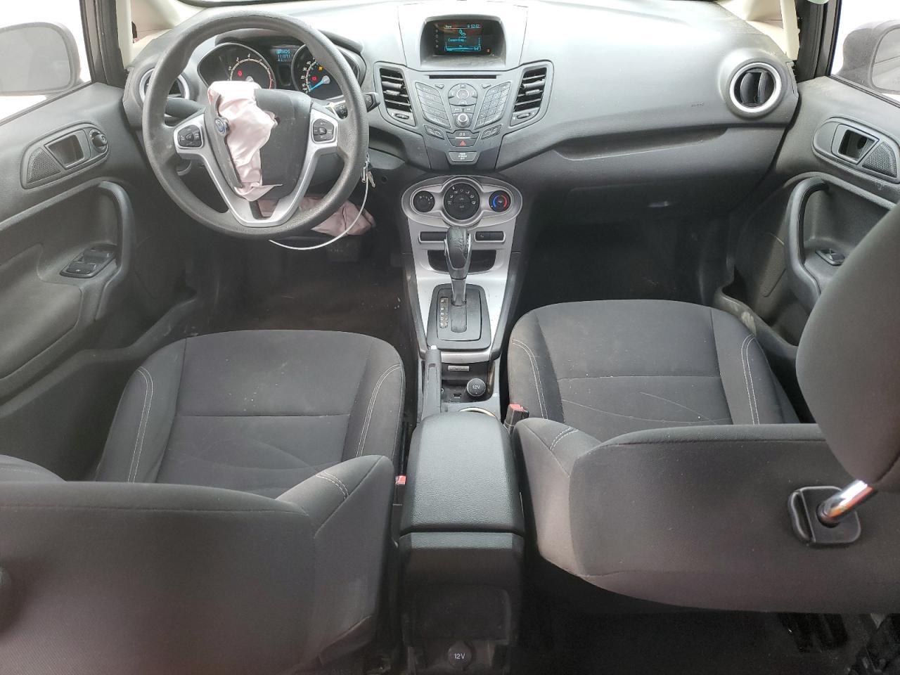 2017 FORD Fiesta