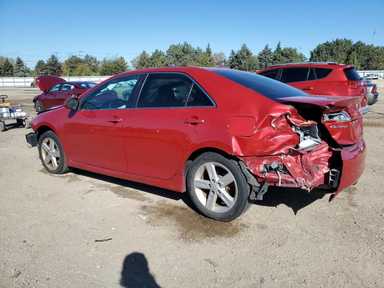 2014 TOYOTA CAMRY