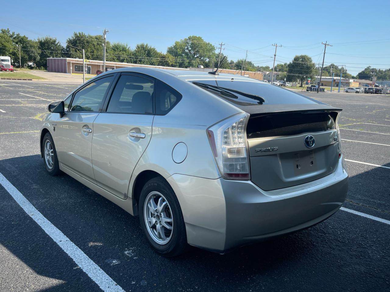 2011 TOYOTA PRIUS