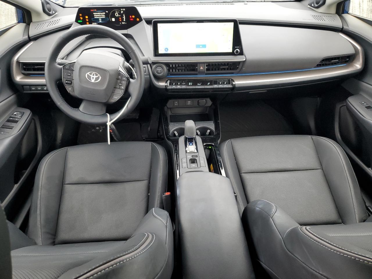 2024 TOYOTA PRIUS