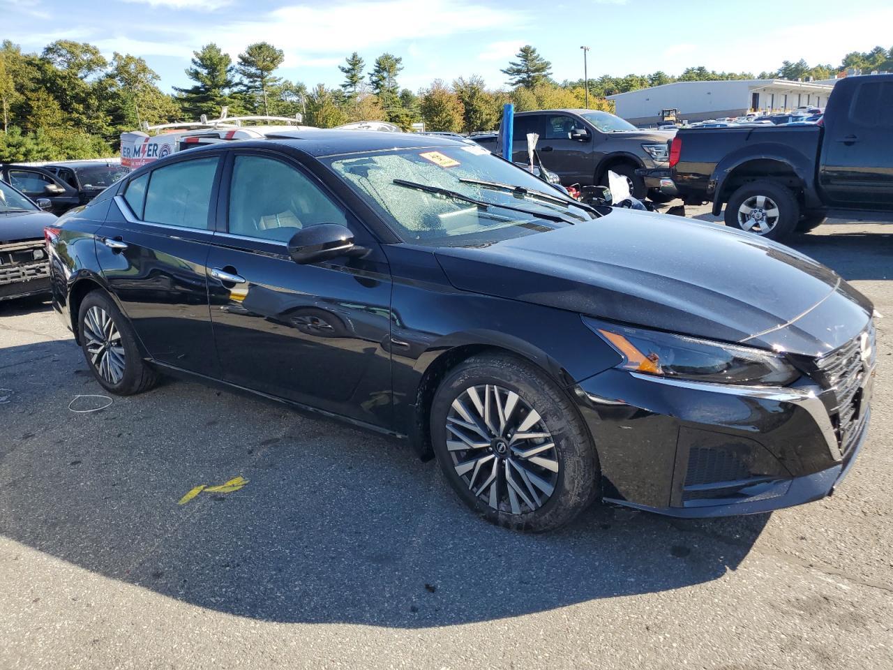 2024 NISSAN ALTIMA