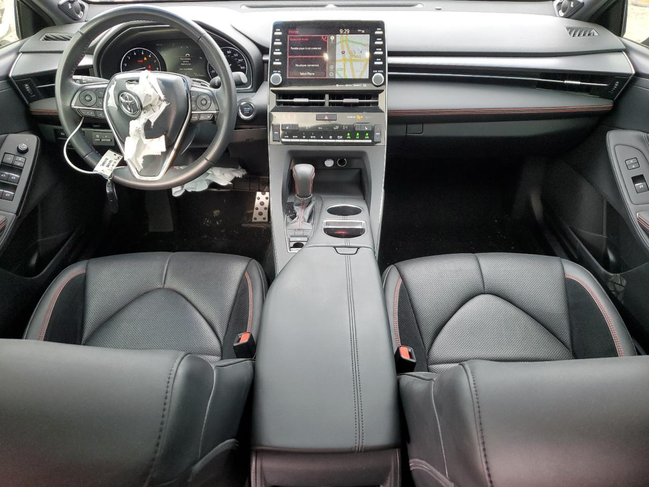 2020 TOYOTA Avalon