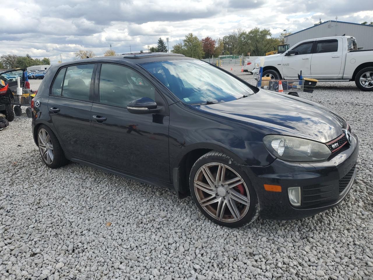 2012 VOLKSWAGEN GTI