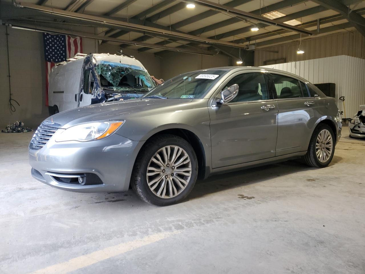 2011 CHRYSLER 200