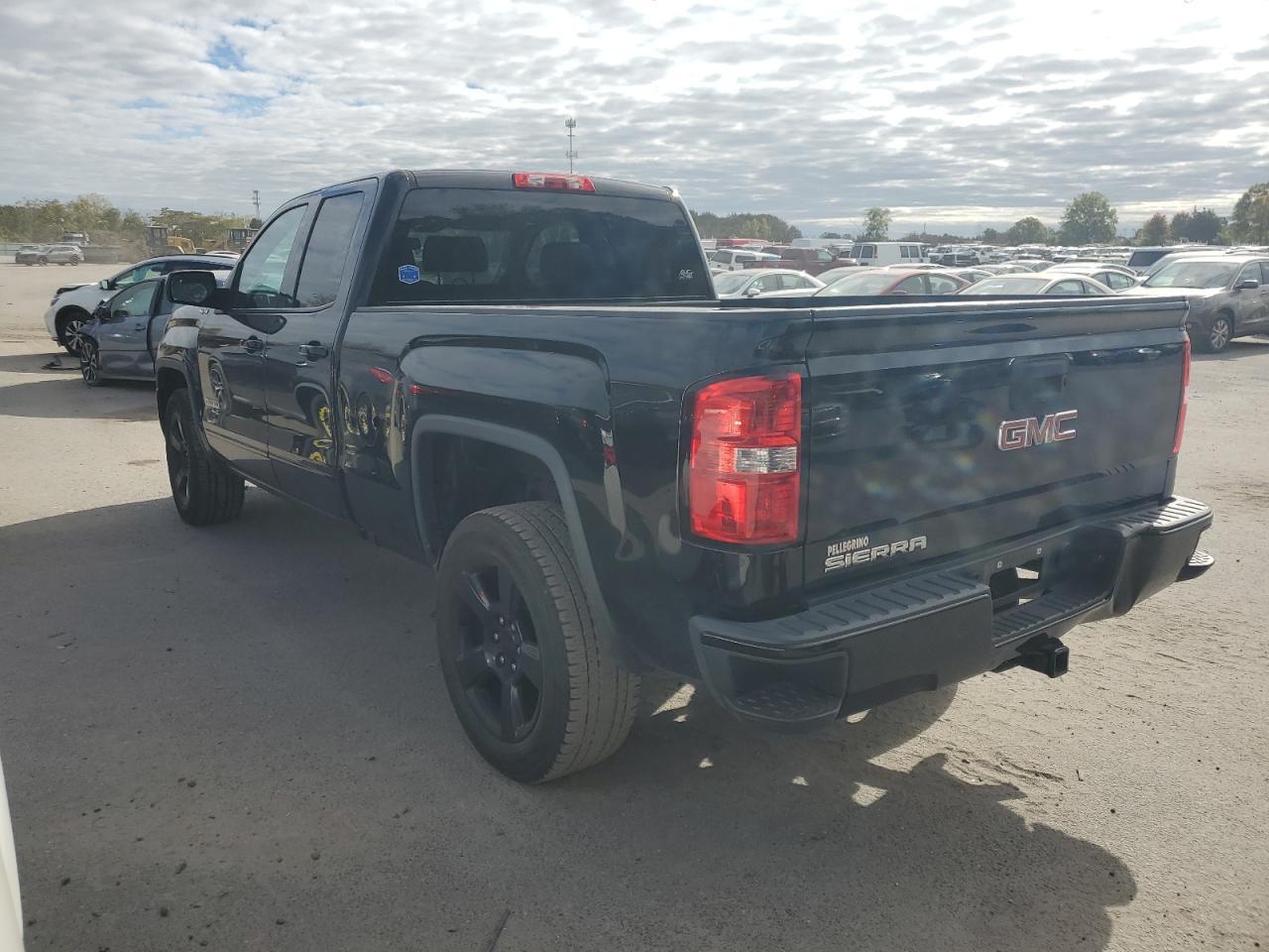 2016 GMC Sierra