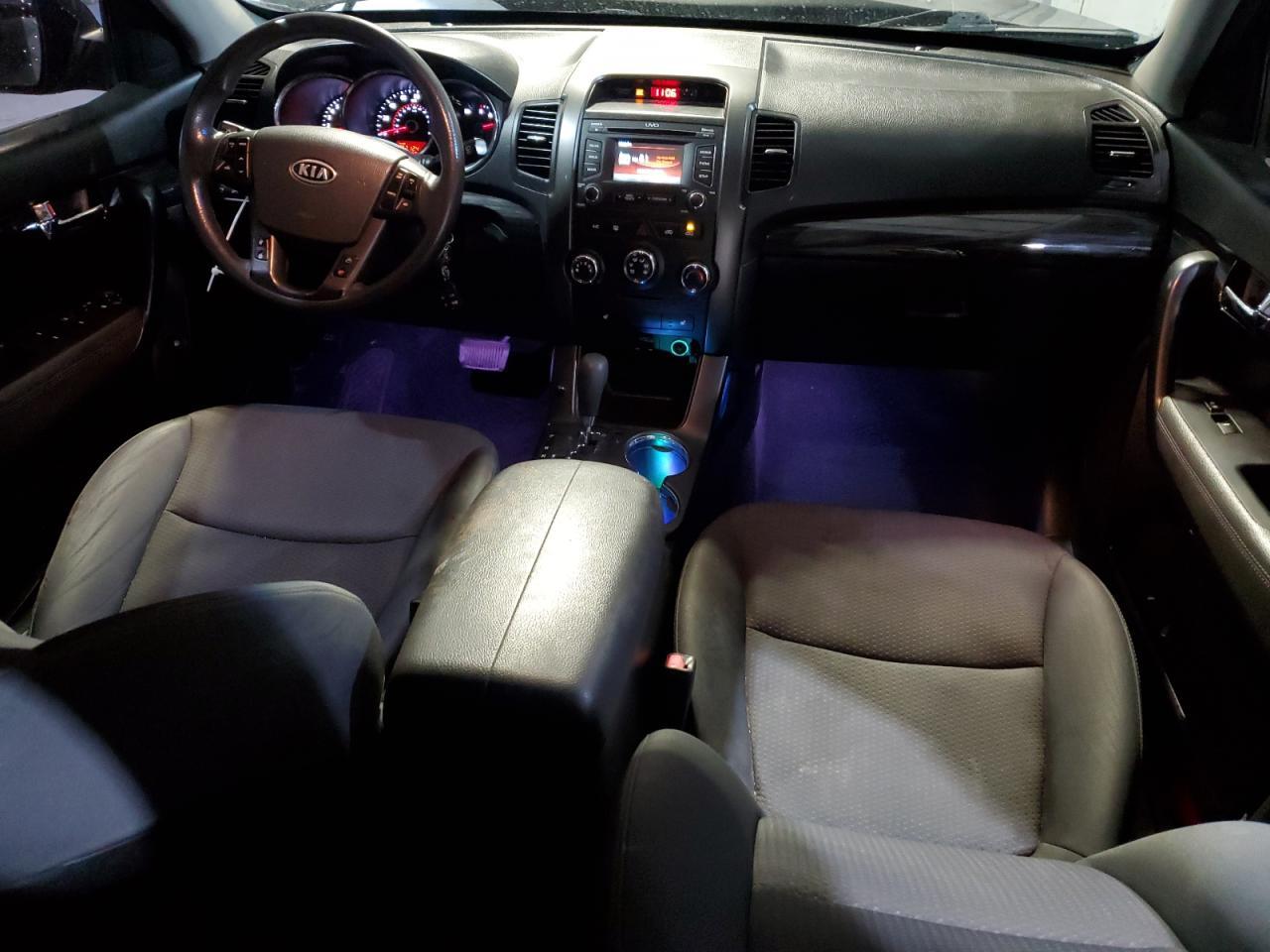 2013 KIA SORENTO