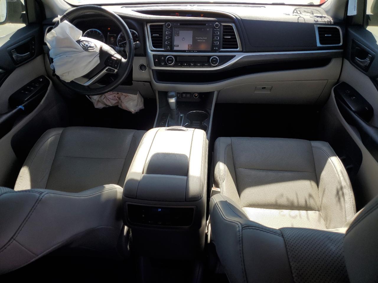 2019 TOYOTA HIGHLANDER