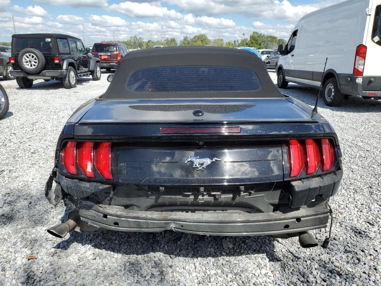 2022 FORD MUSTANG