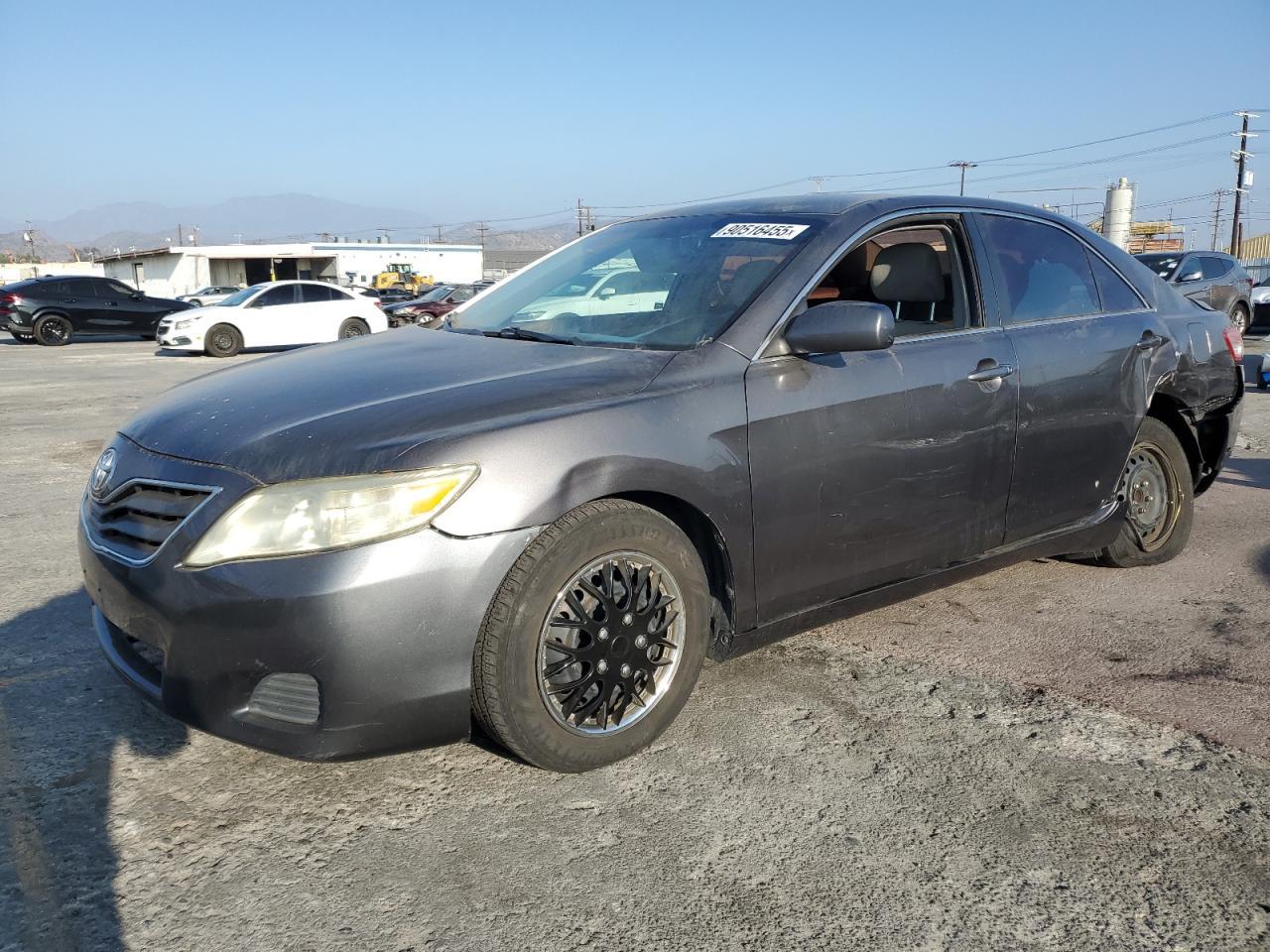 2011 TOYOTA CAMRY