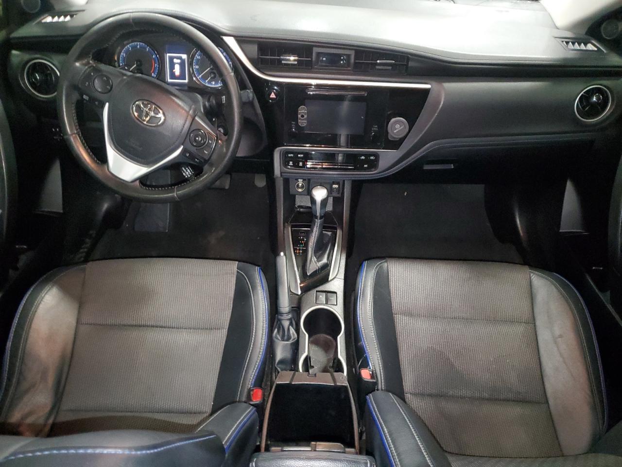 2019 TOYOTA COROLLA