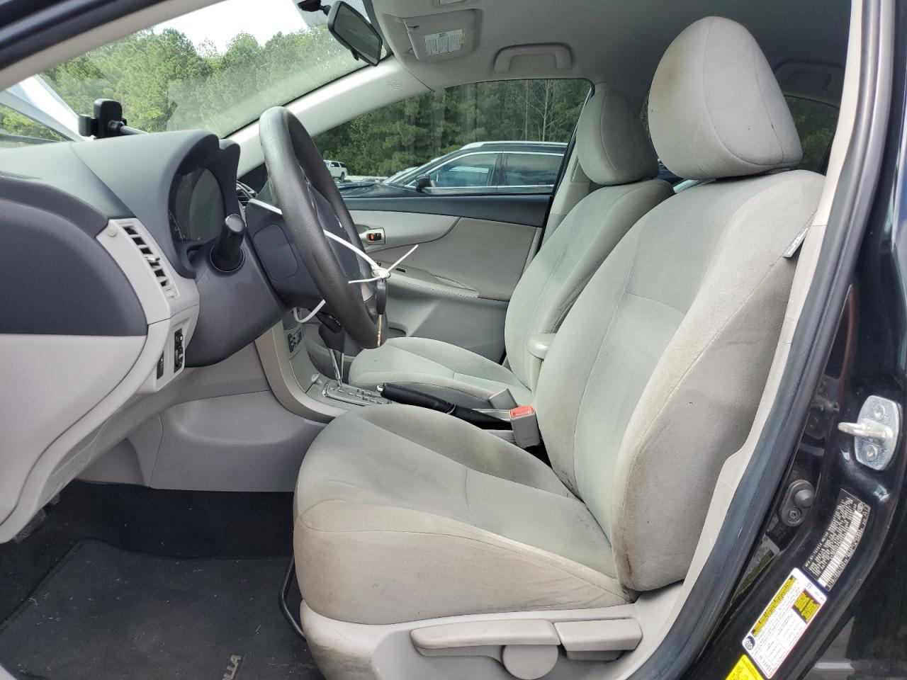 2011 TOYOTA COROLLA