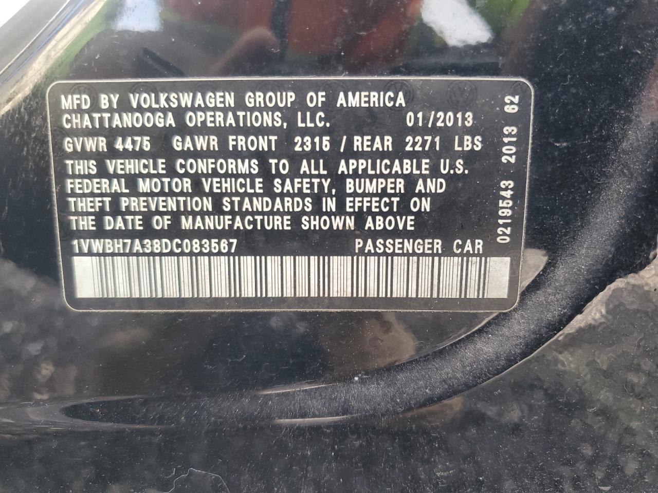 2013 VOLKSWAGEN Passat