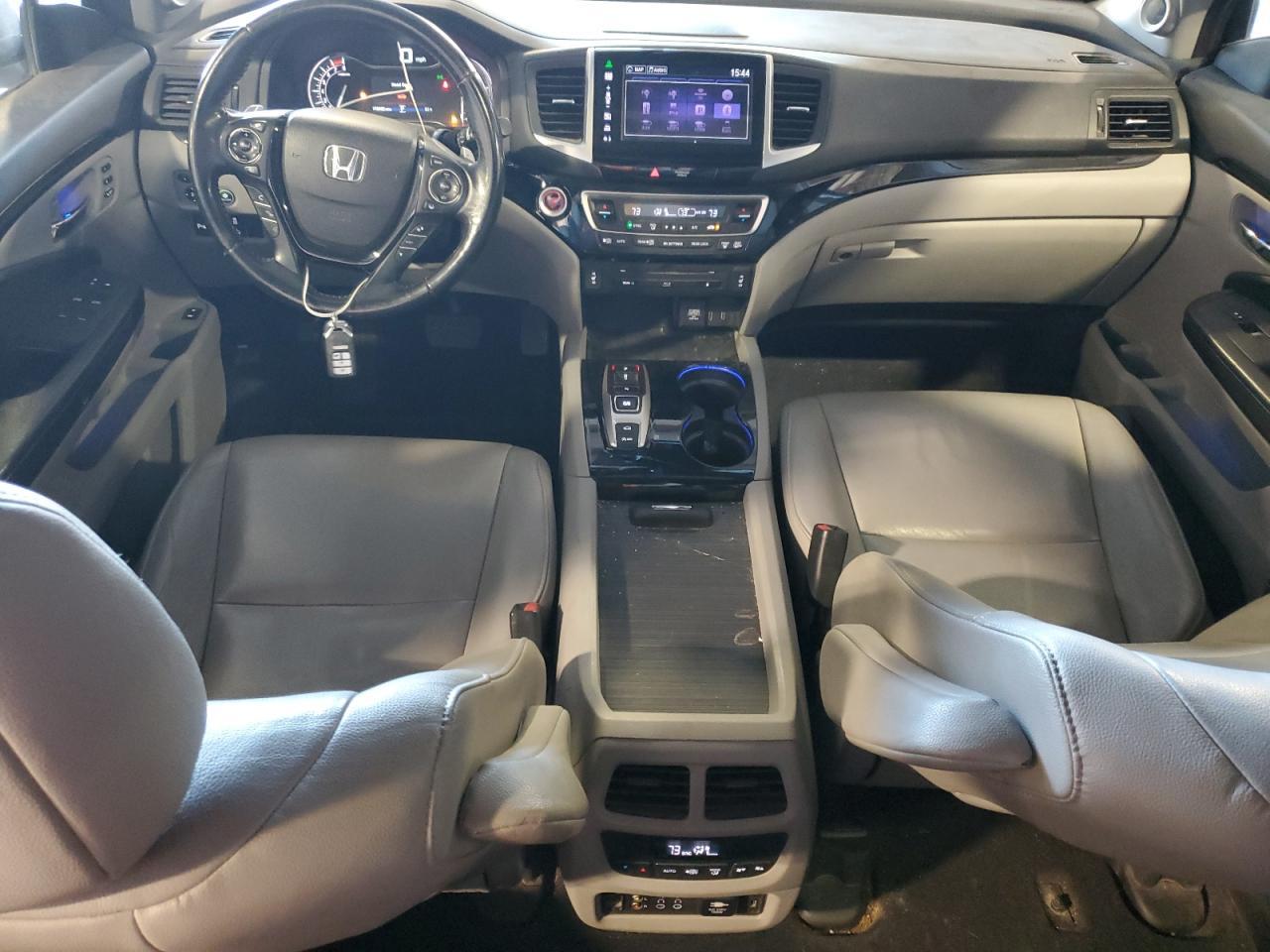 2016 HONDA PILOT