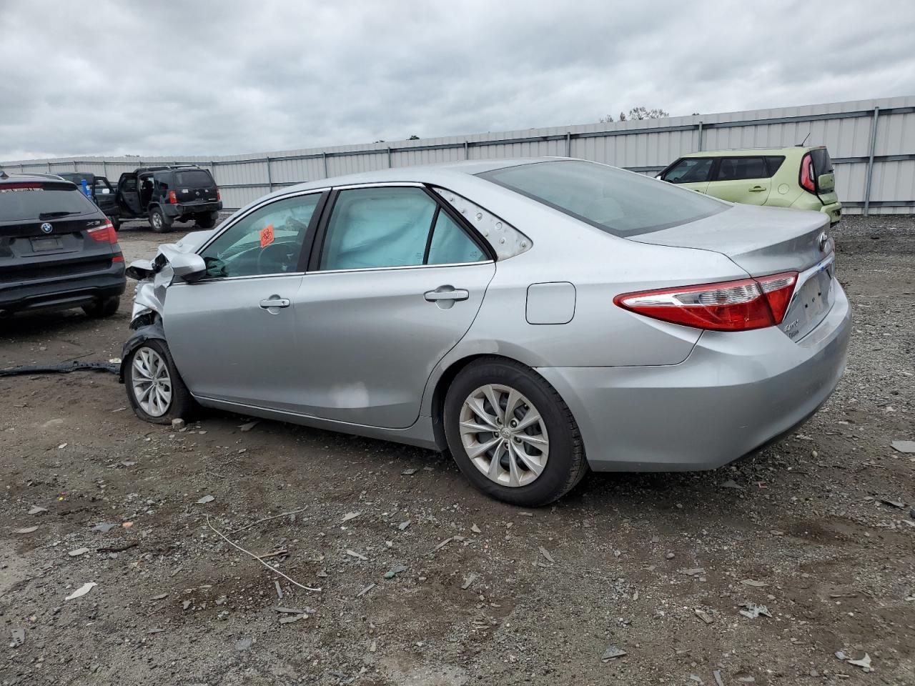 2015 TOYOTA CAMRY
