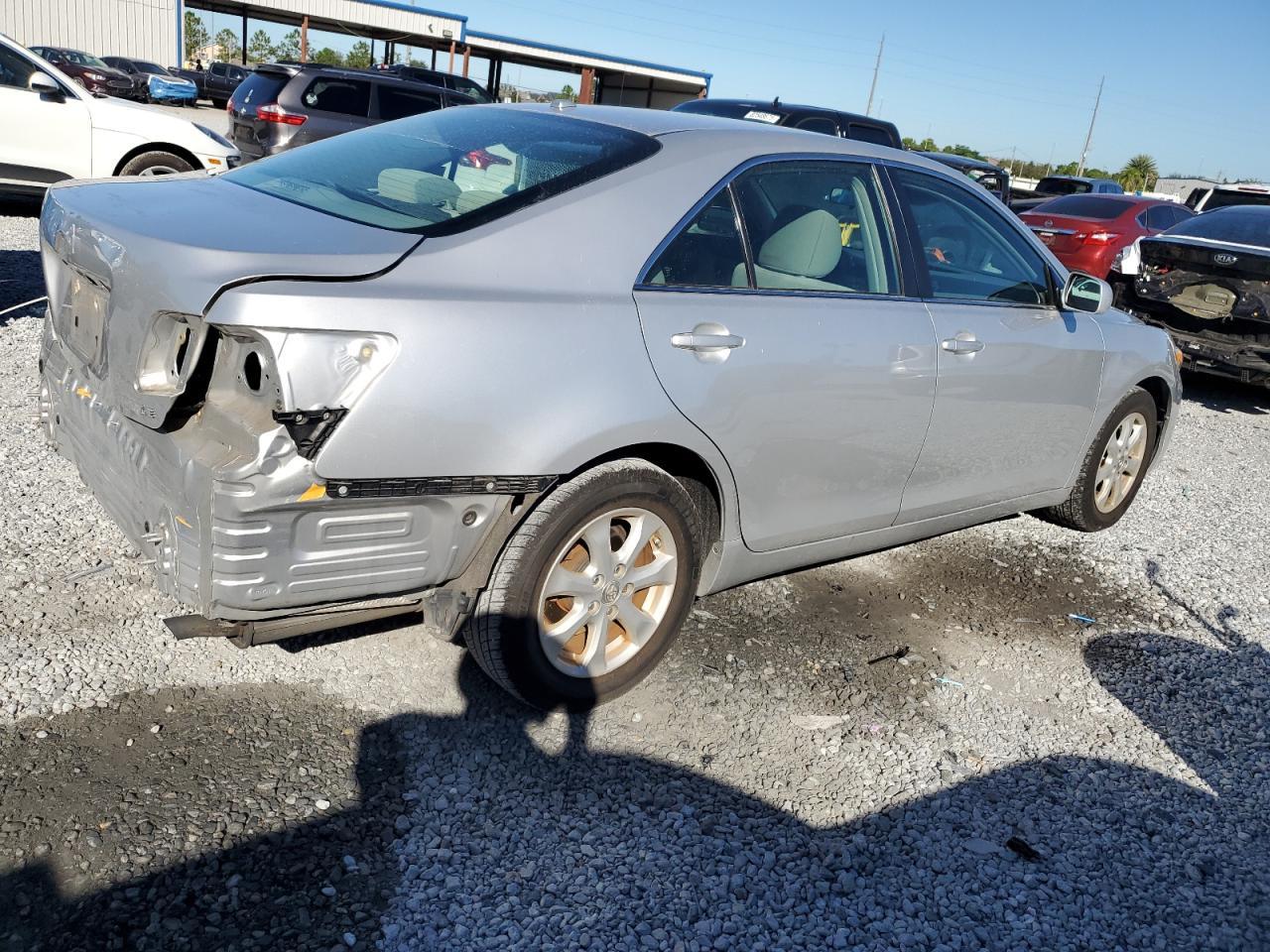 2011 TOYOTA CAMRY