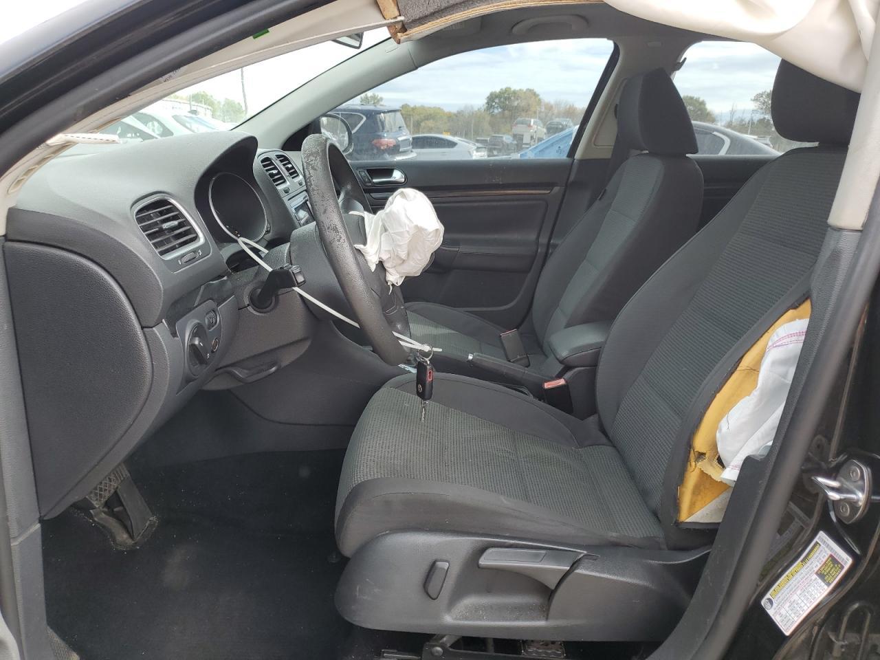 2010 VOLKSWAGEN JETTA