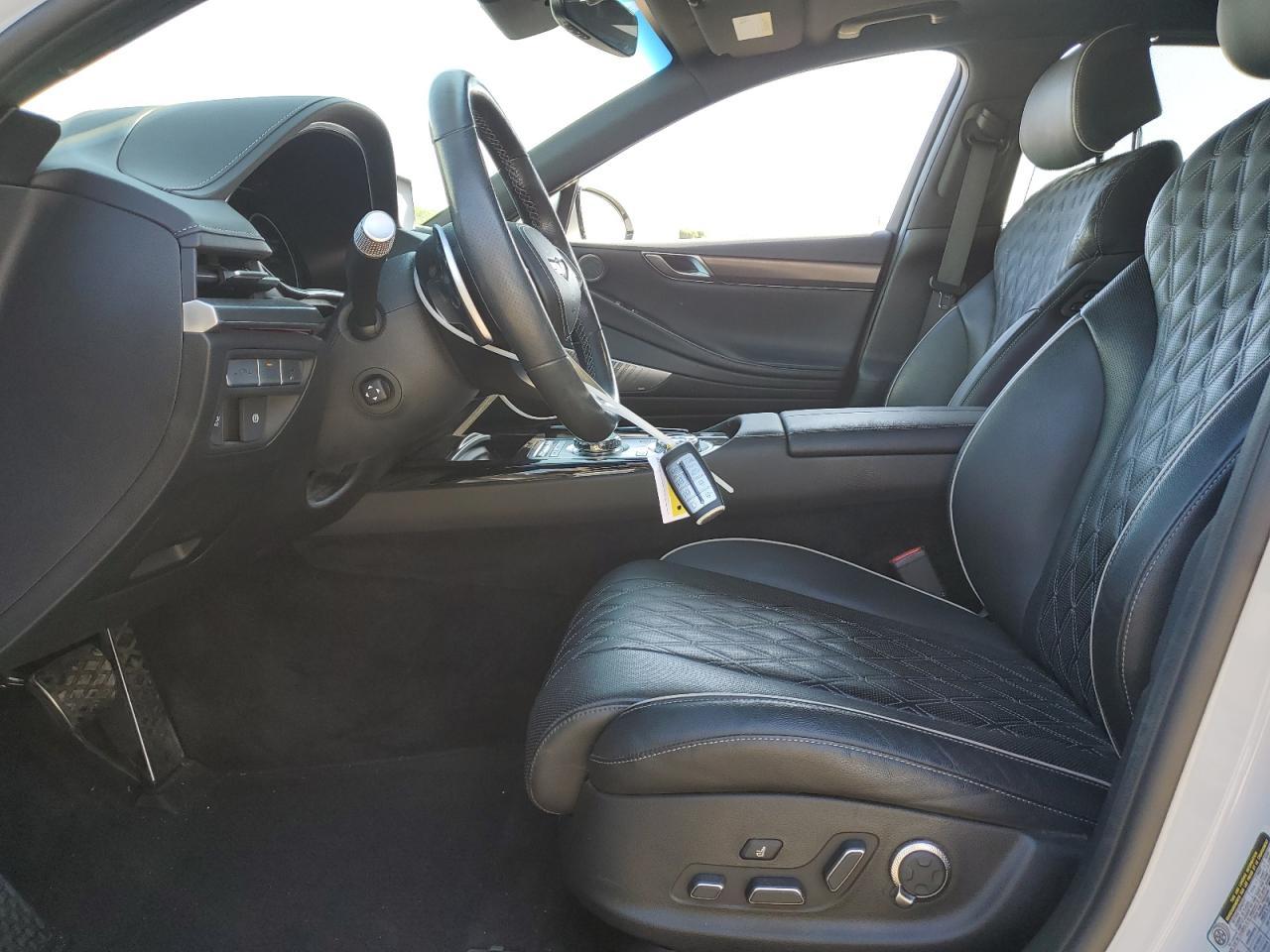2023 GENESIS G80