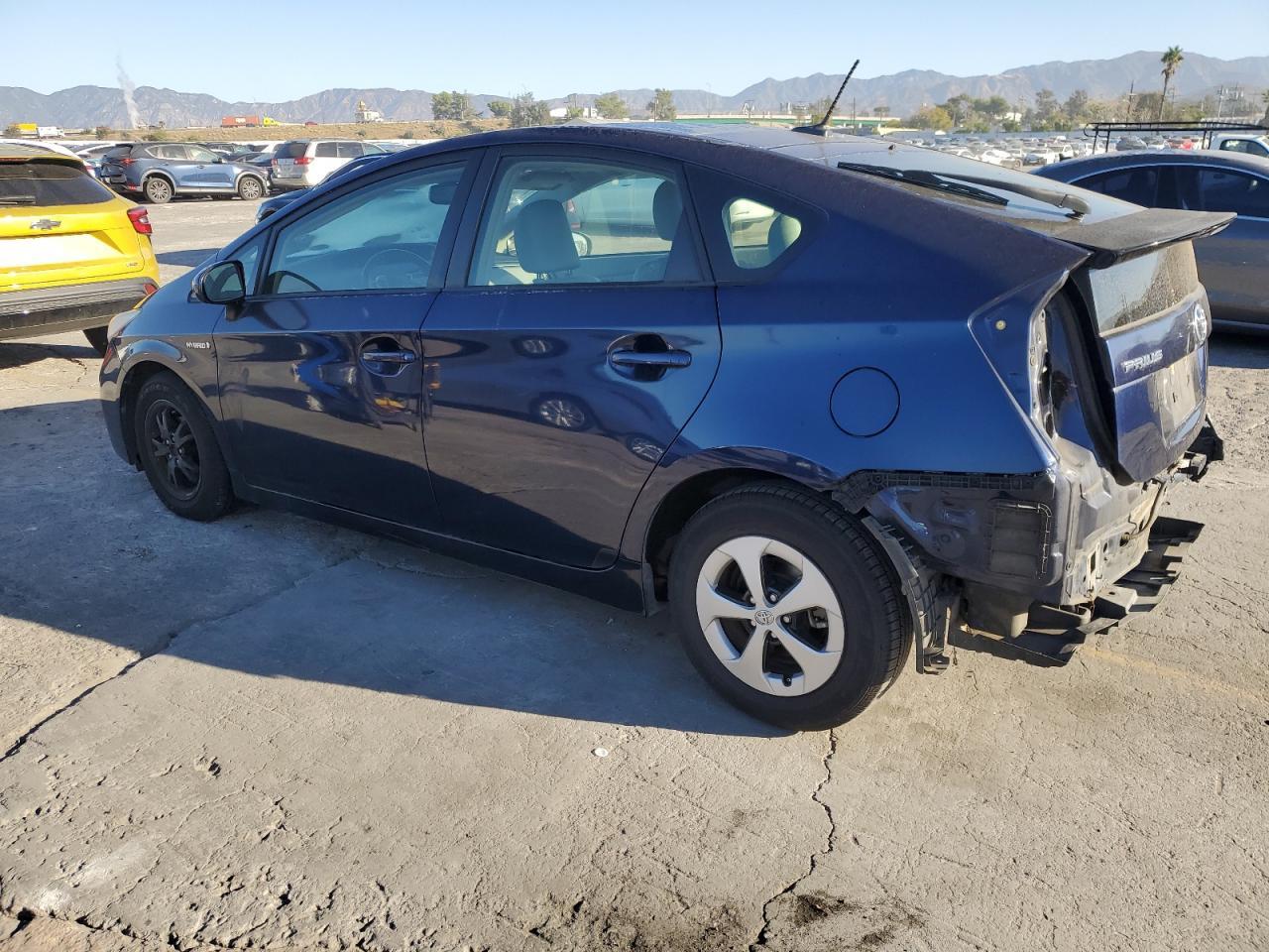2013 TOYOTA PRIUS