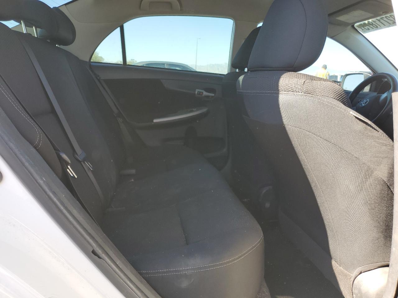 2012 TOYOTA COROLLA