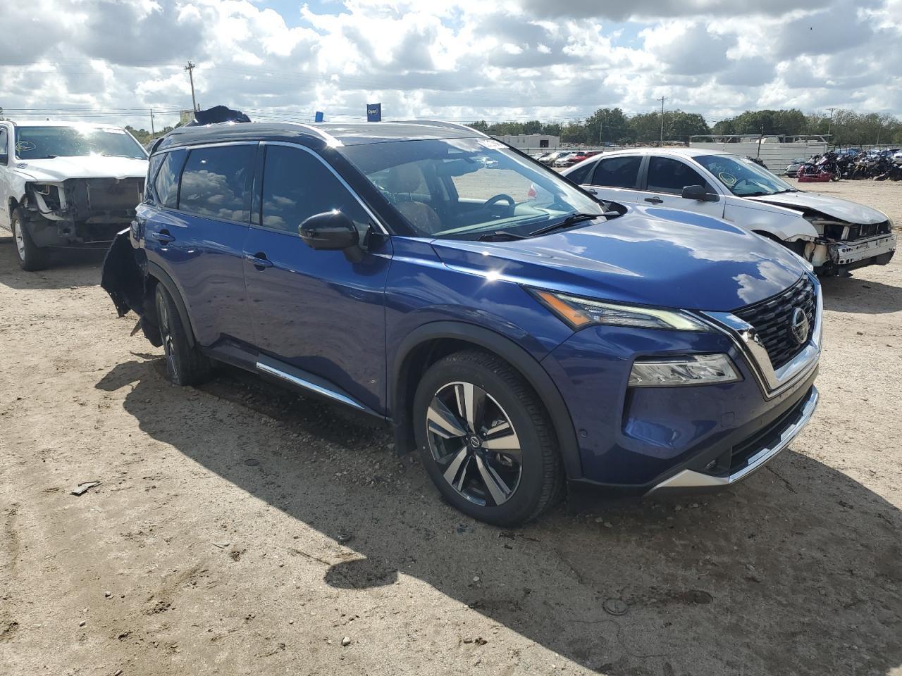 2021 NISSAN ROGUE