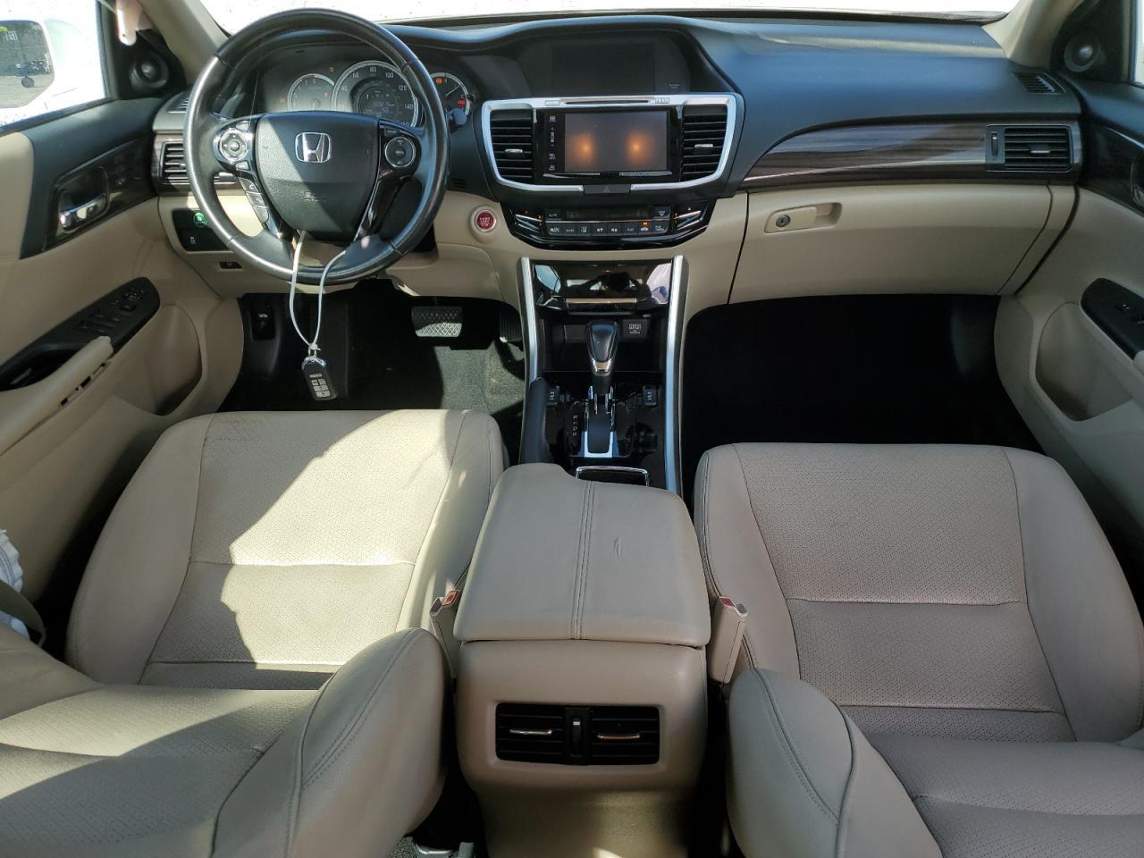 2016 HONDA ACCORD
