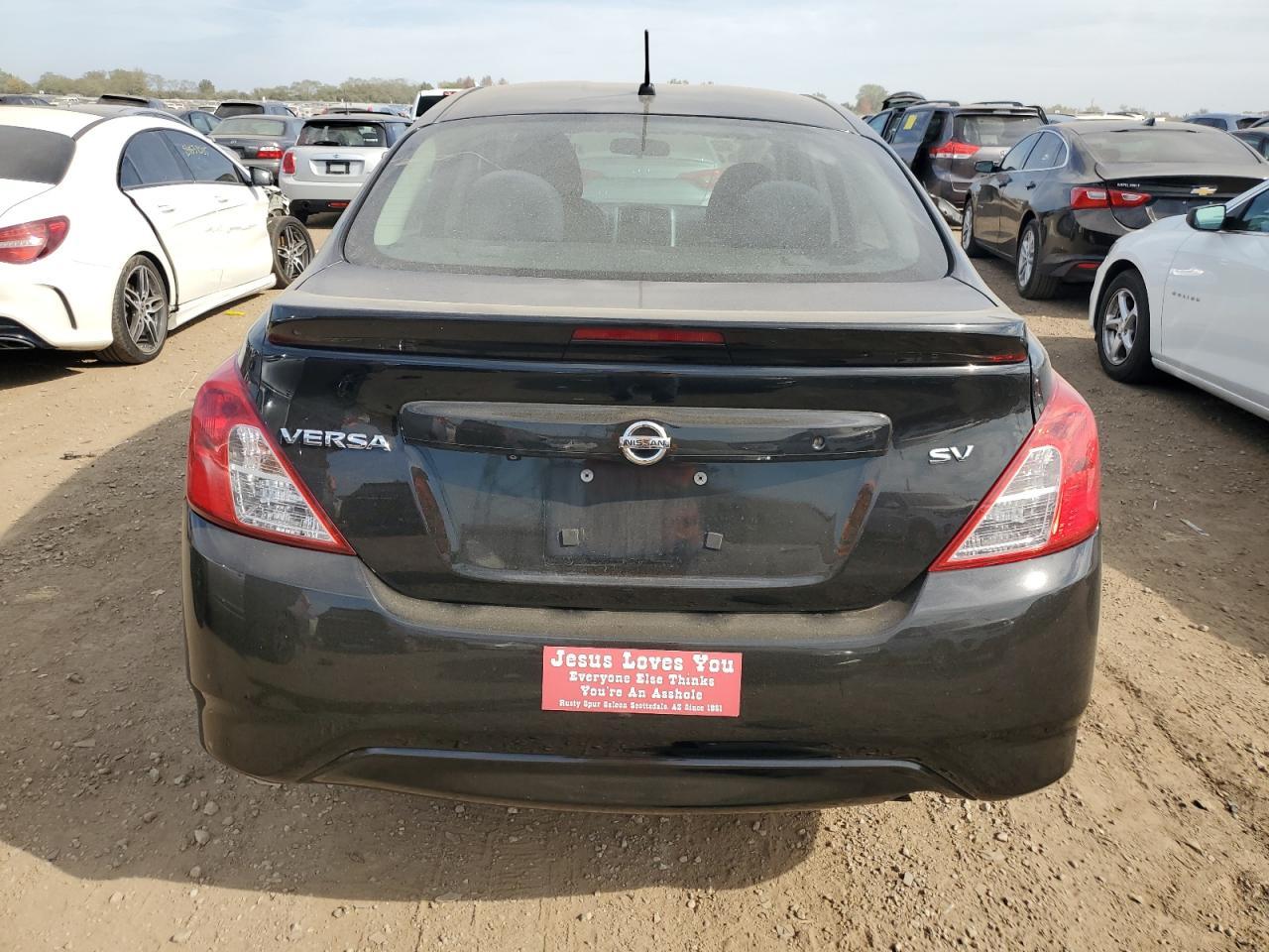 2019 NISSAN VERSA