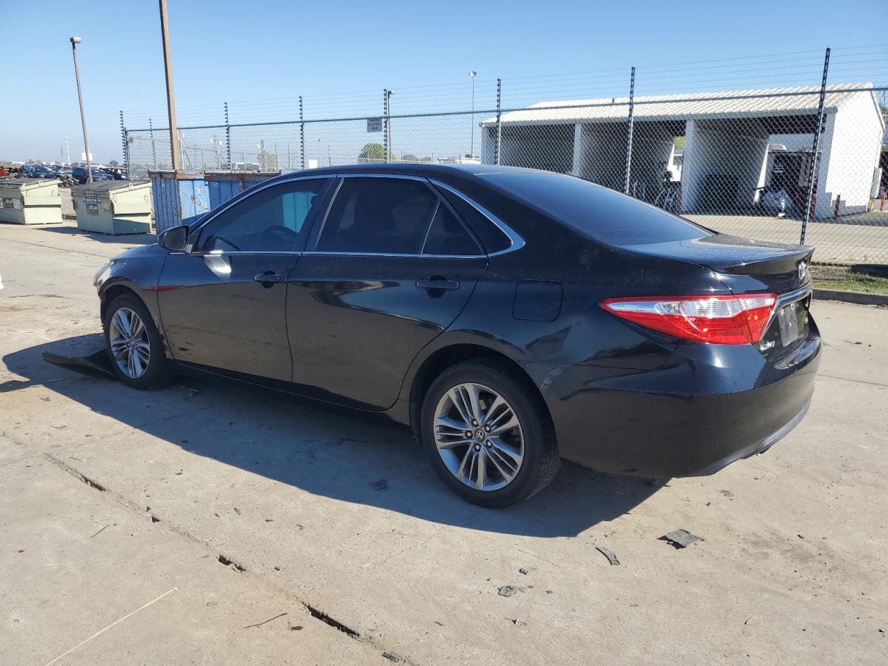 2016 TOYOTA CAMRY