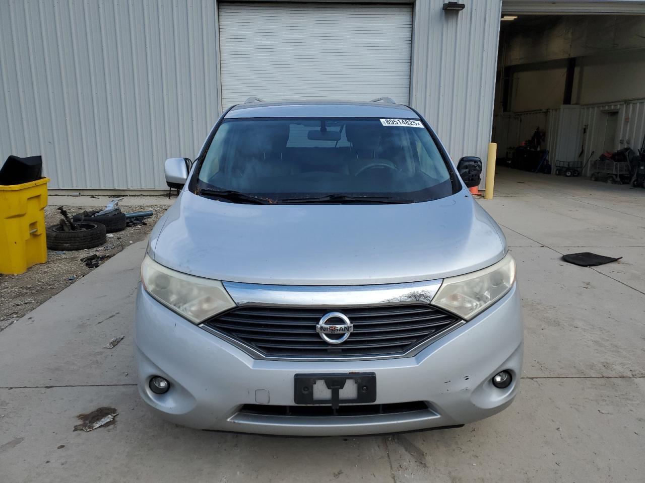 2014 NISSAN Quest