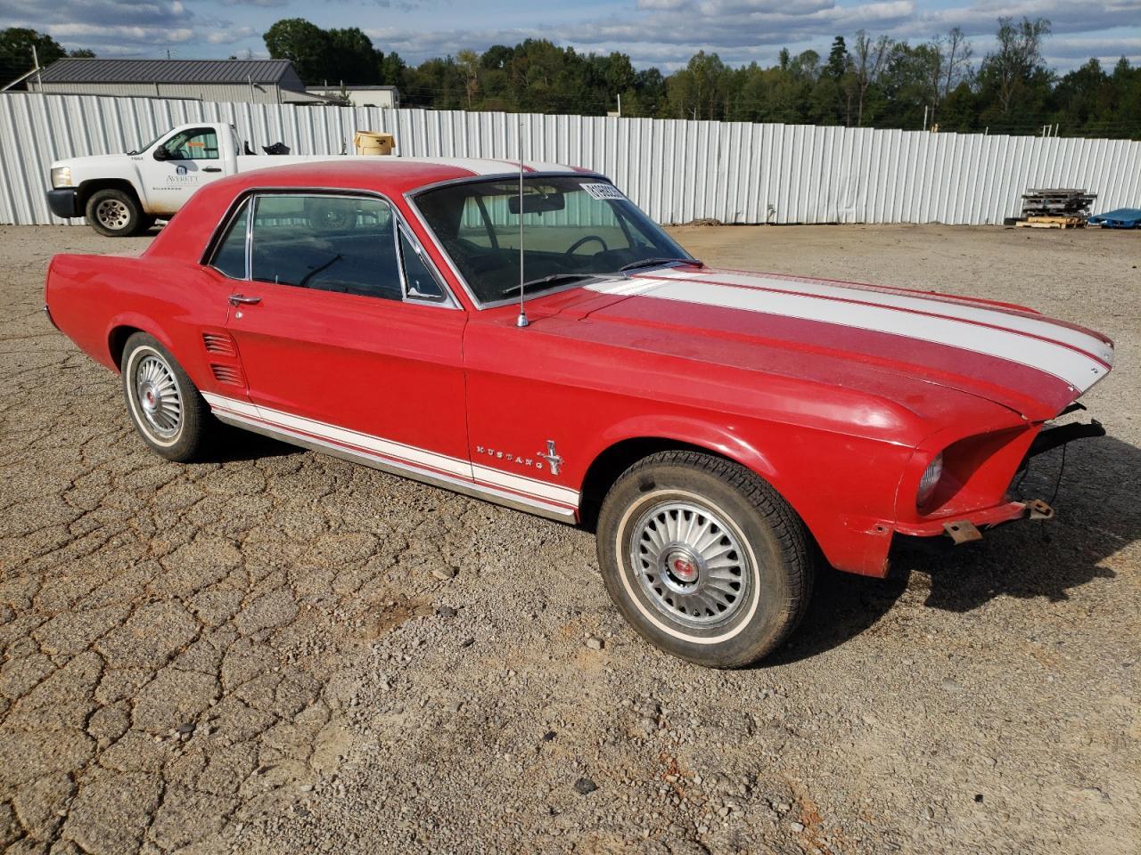 1967 FORD MUSTANG