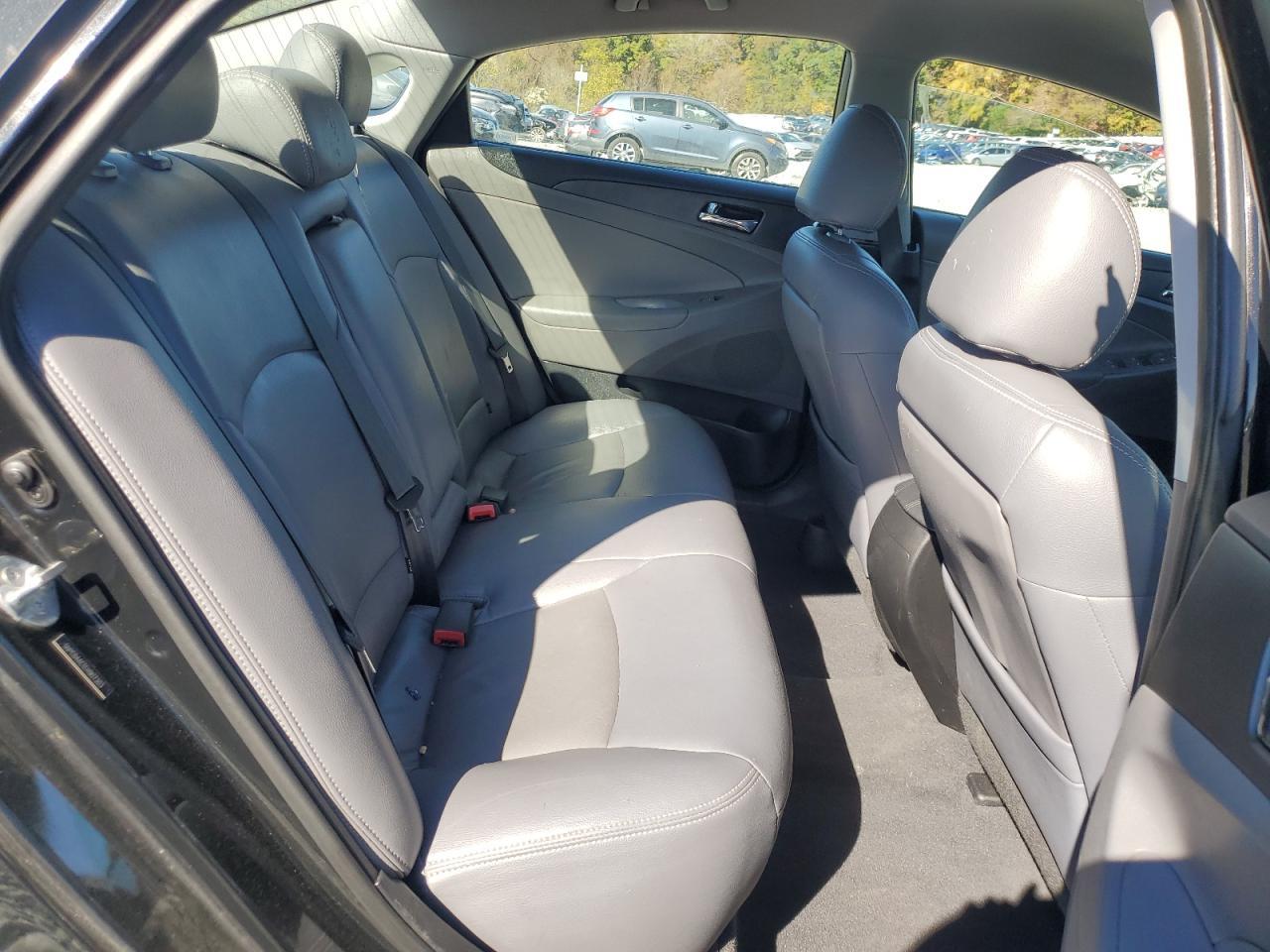 2014 HYUNDAI SONATA