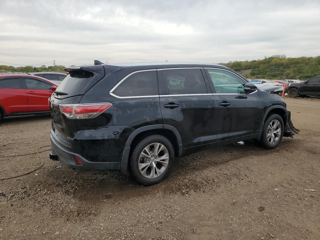 2015 TOYOTA HIGHLANDER