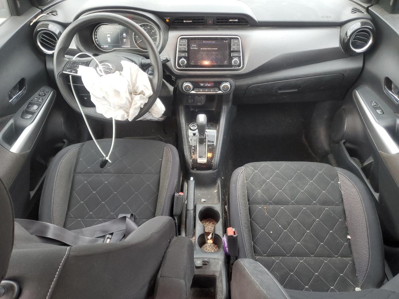 2019 NISSAN KICKS