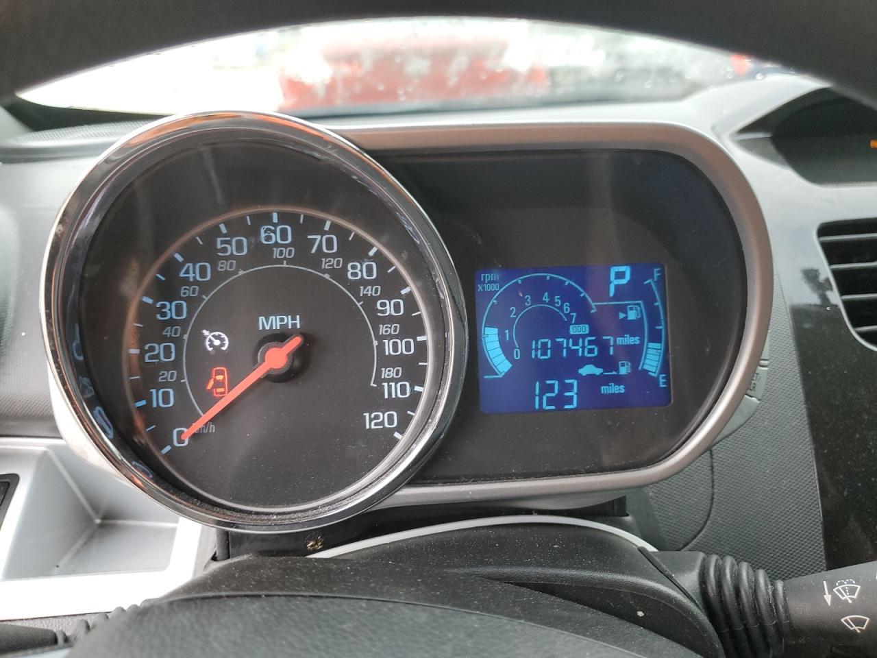 2015 CHEVROLET Spark