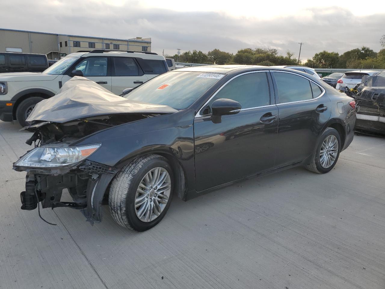 2015 LEXUS Es