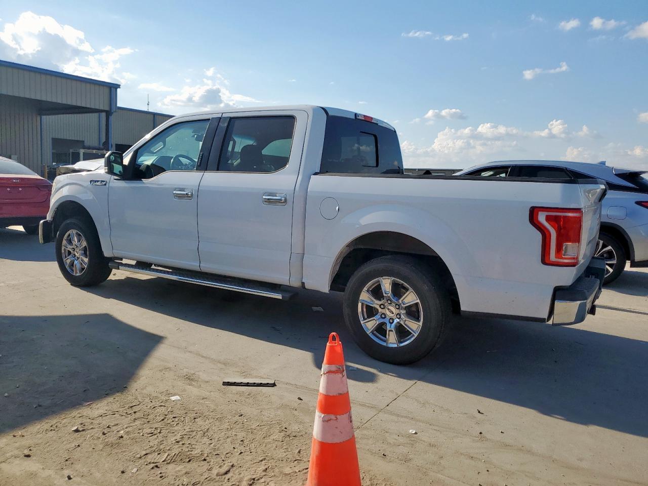 2015 FORD F-150