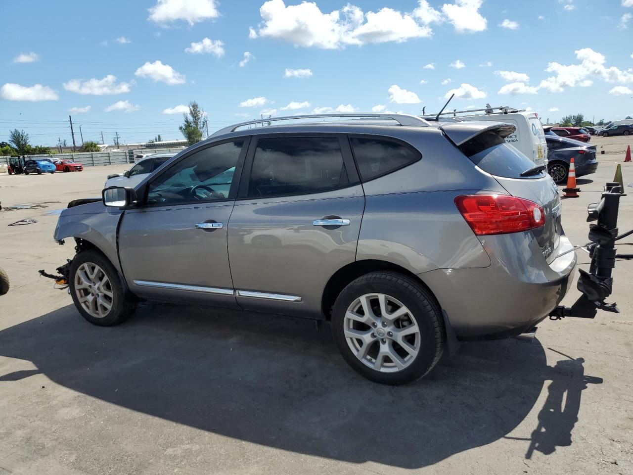 2012 NISSAN ROGUE