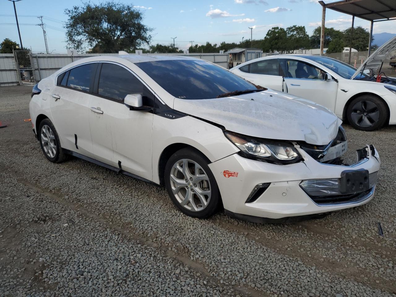 2017 CHEVROLET VOLT