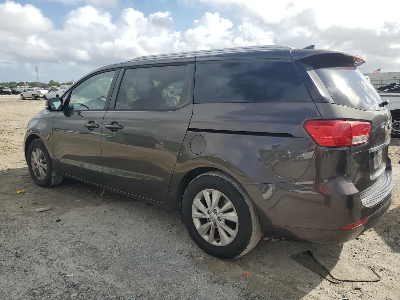 2017 KIA SEDONA
