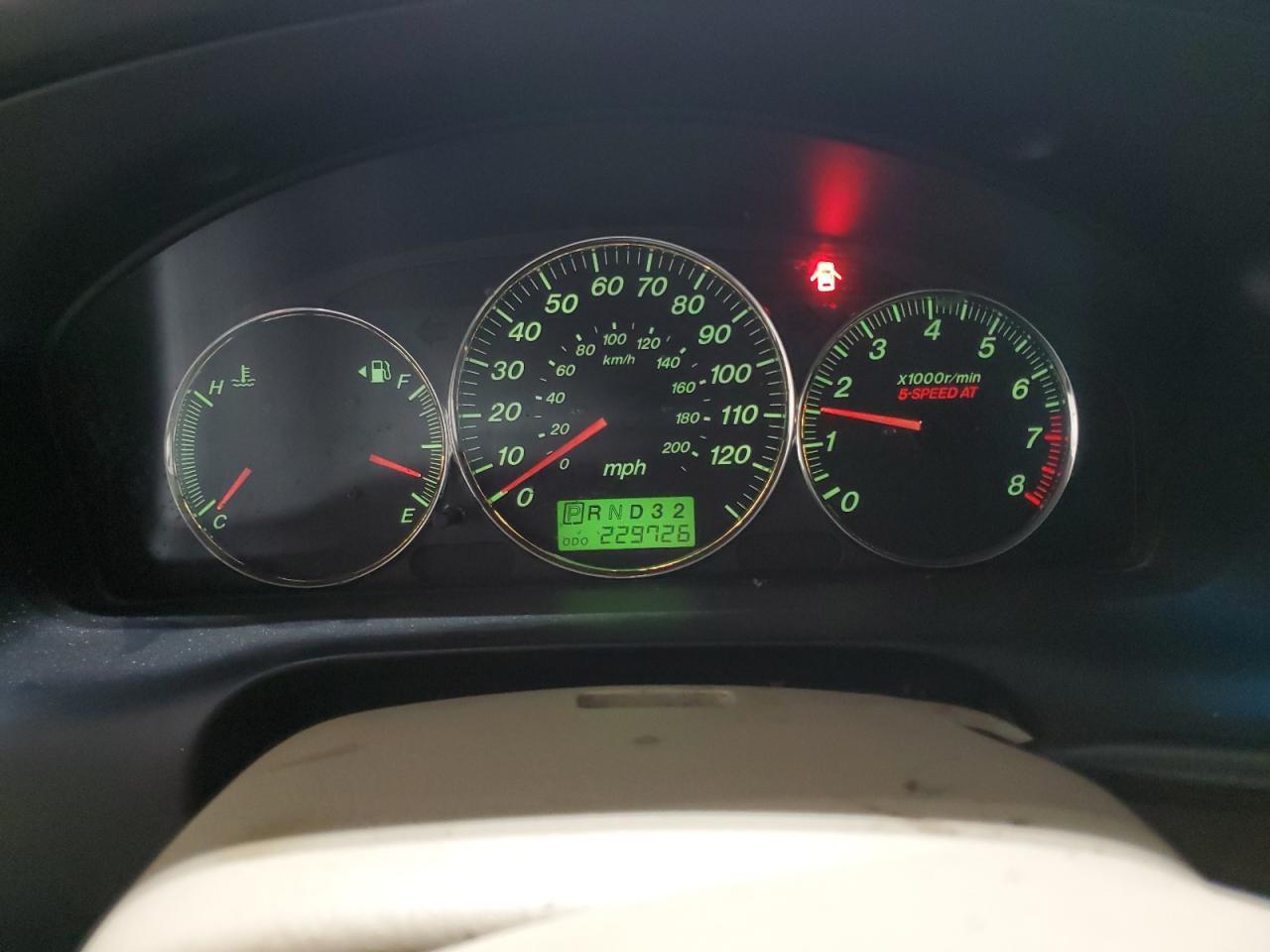 2006 MAZDA Mpv