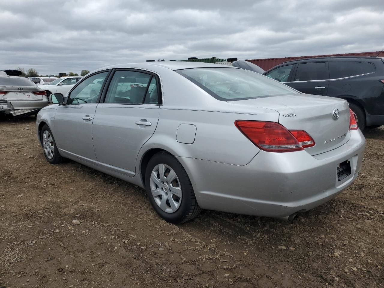 2006 TOYOTA Avalon