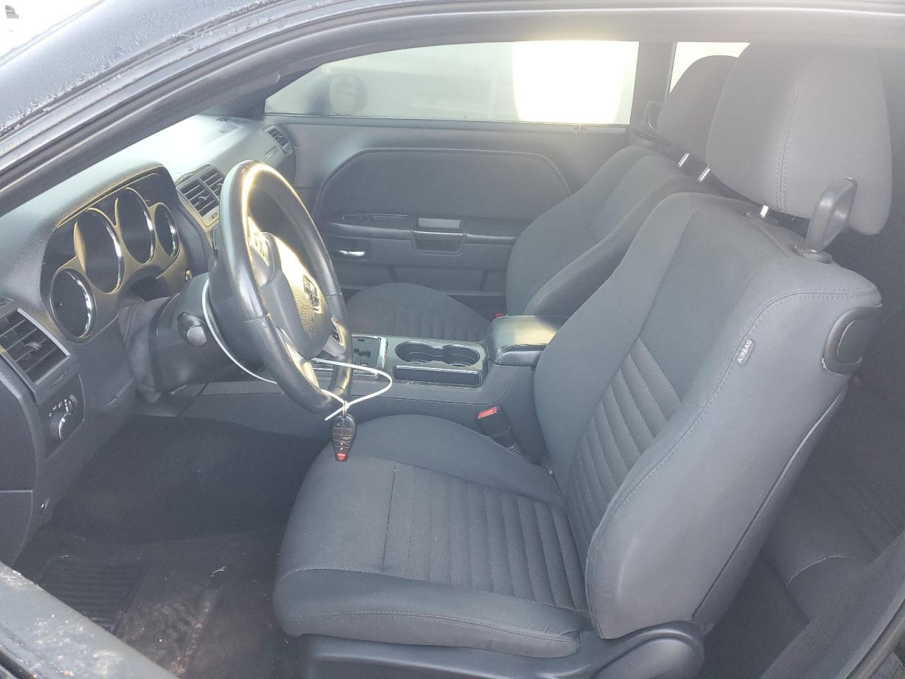 2014 DODGE Challenger
