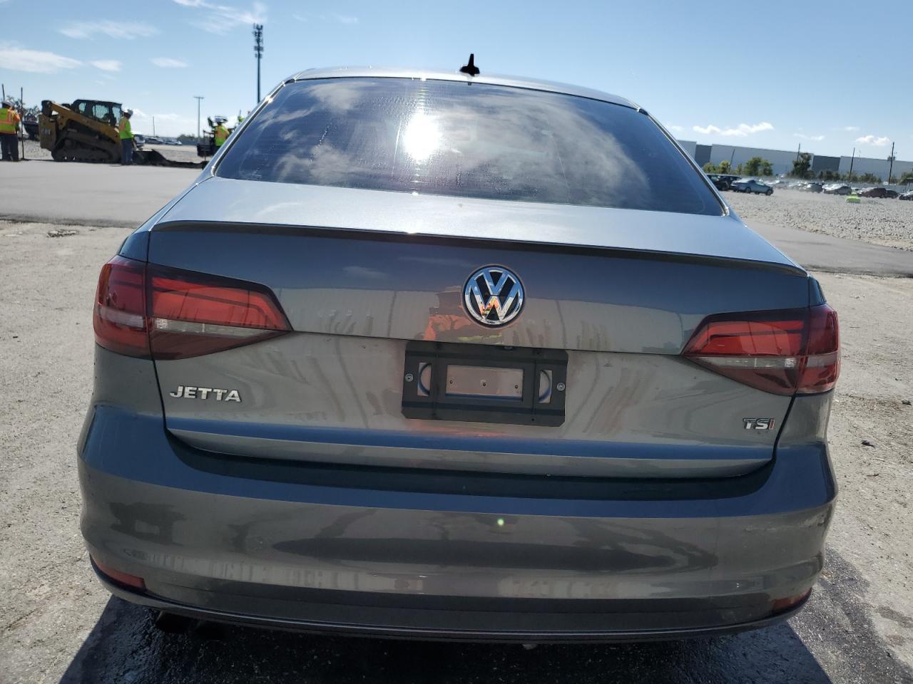 2016 VOLKSWAGEN JETTA