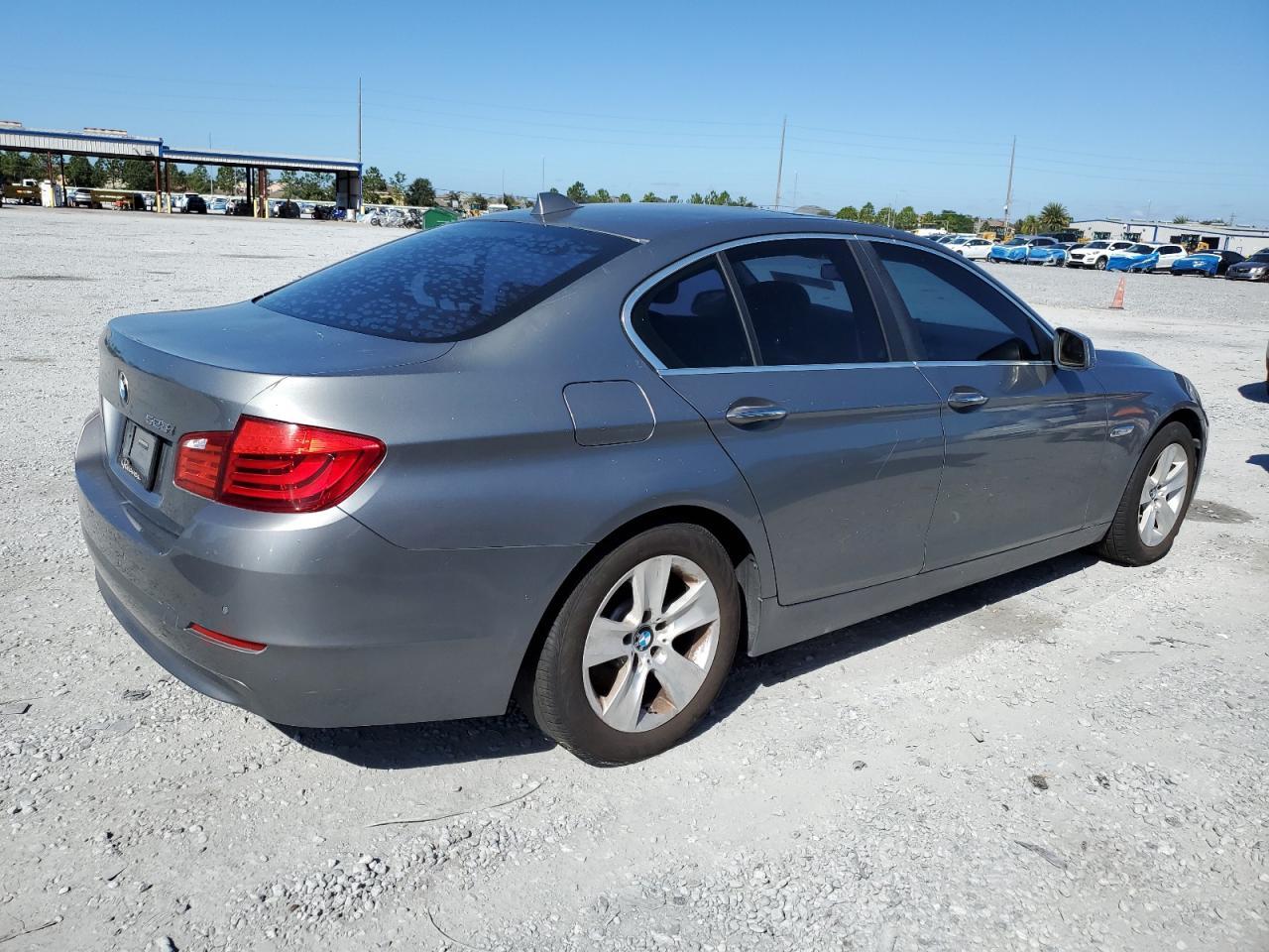 2011 BMW 5 series