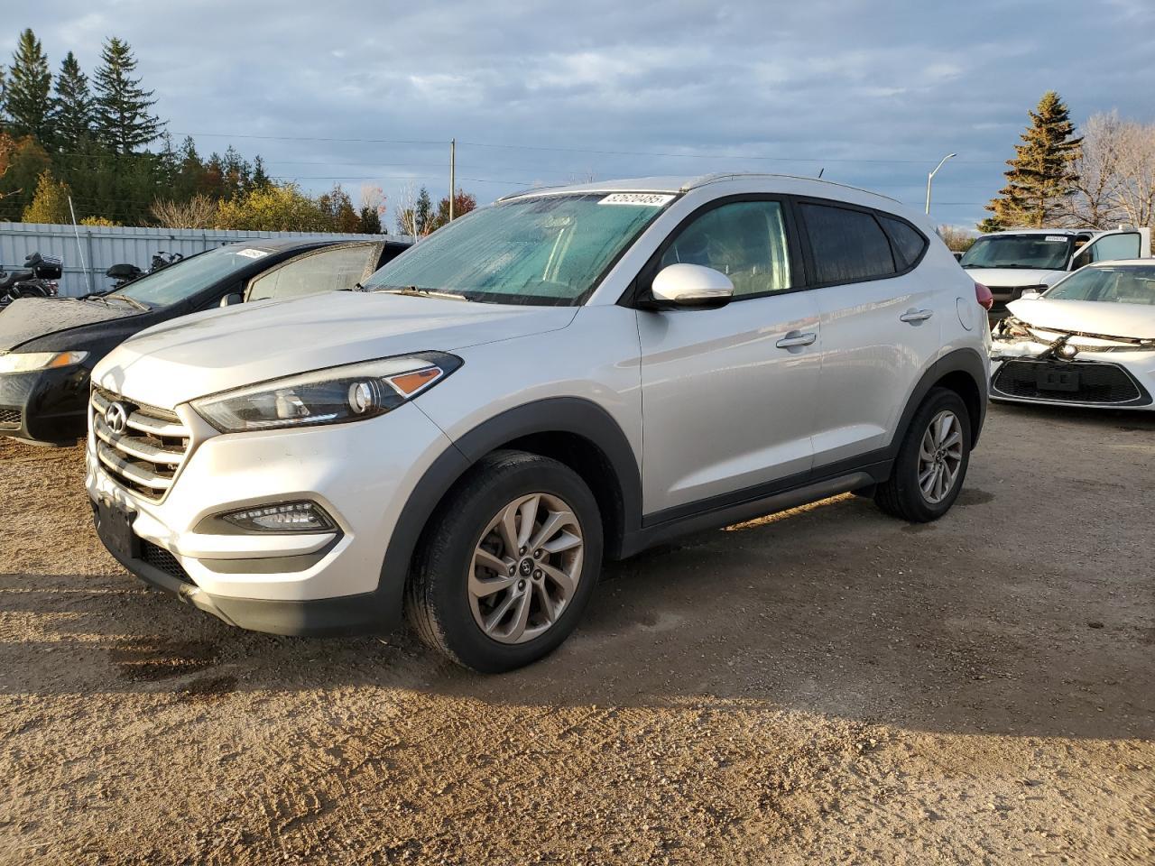 2016 HYUNDAI TUCSON
