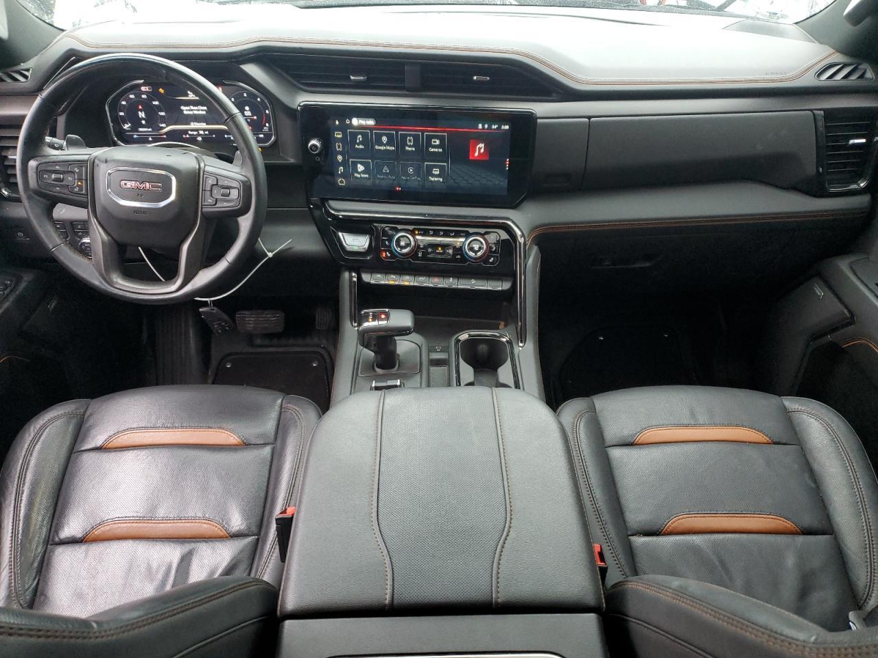 2024 GMC Sierra