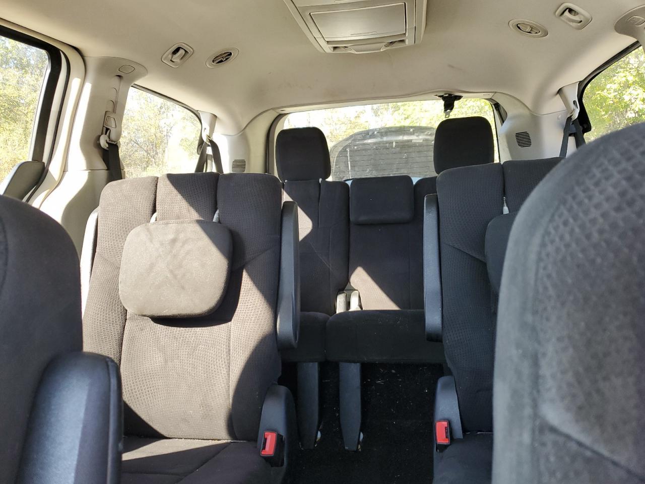 2011 DODGE GRAND CARAVAN