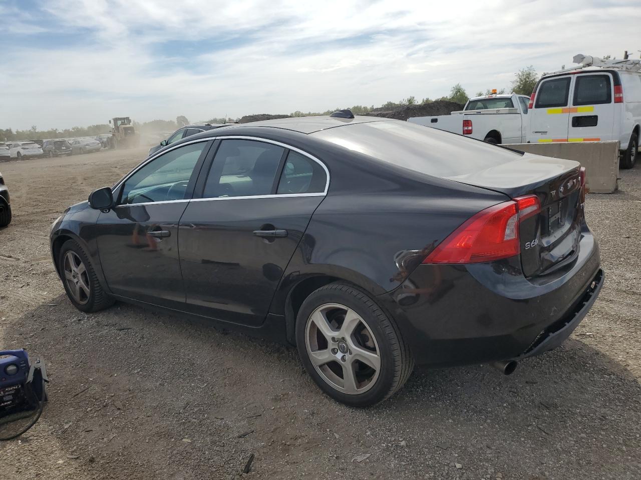 2013 VOLVO S60