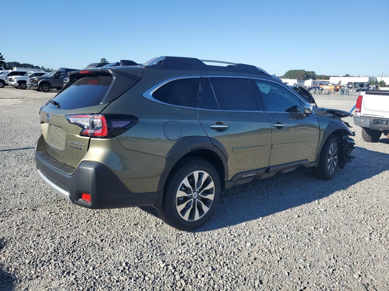 2025 SUBARU Outback
