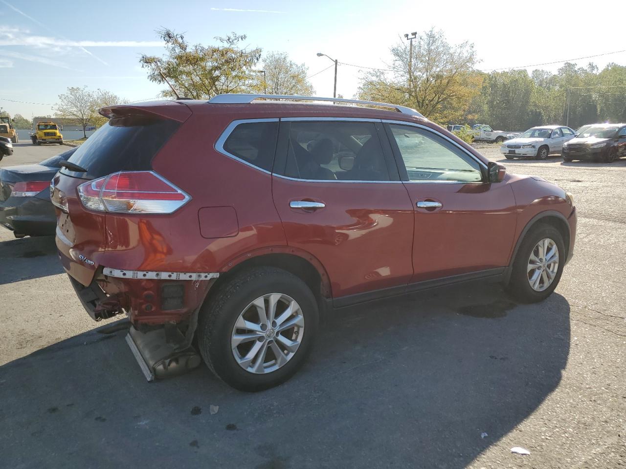 2015 NISSAN ROGUE